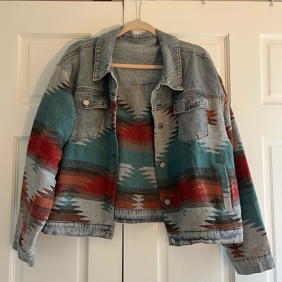 Jackets & Blazers - Denim Jacket with Southwestern Pattern